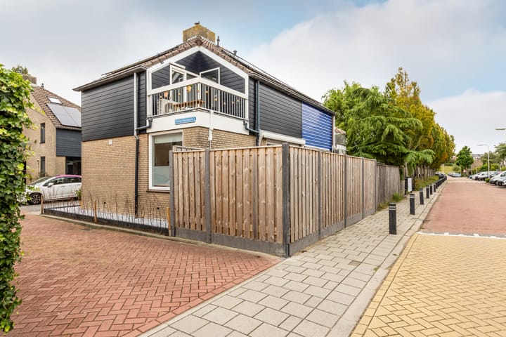 Foto 55 van Prins Clausplein 12