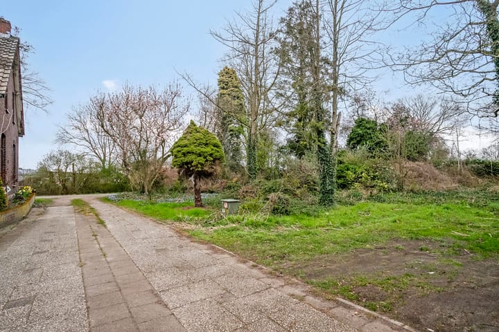 Photo 38 of Pieter Litjensweg 1