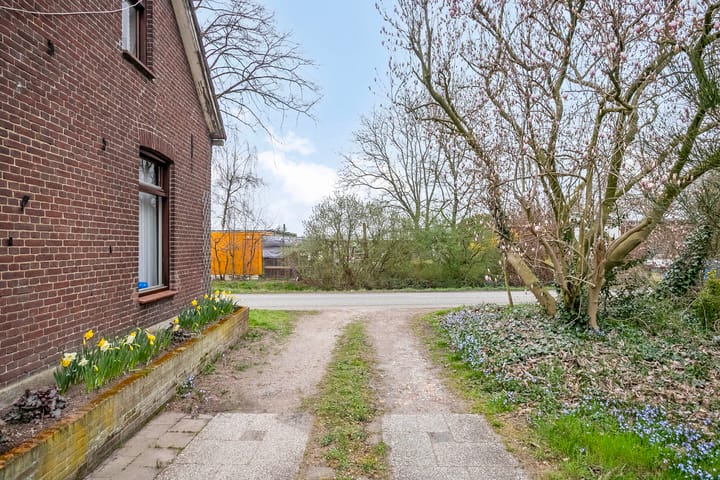 Photo 46 of Pieter Litjensweg 1