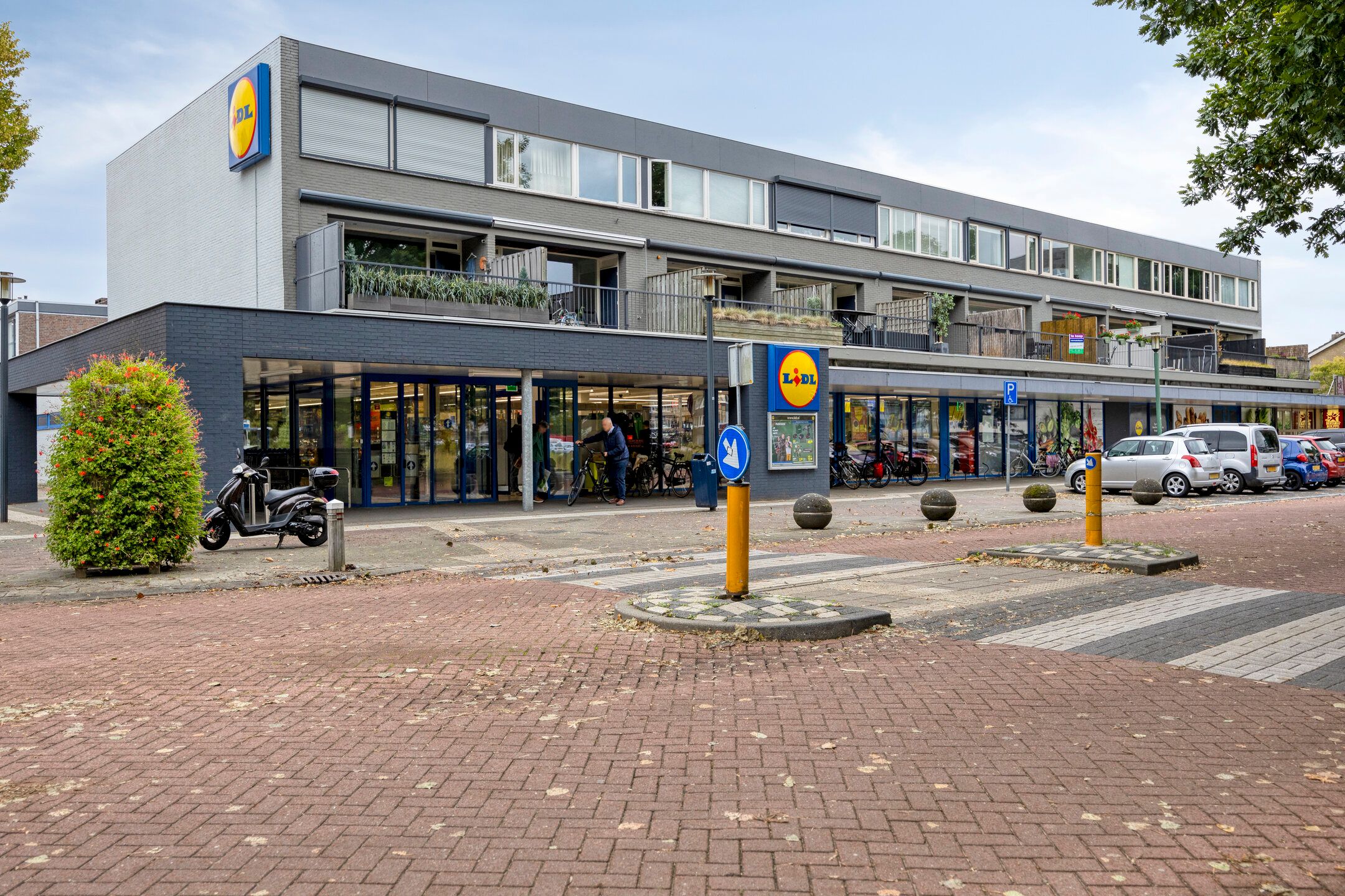 Photo 39 of Bisschop Zwijsenplein 3