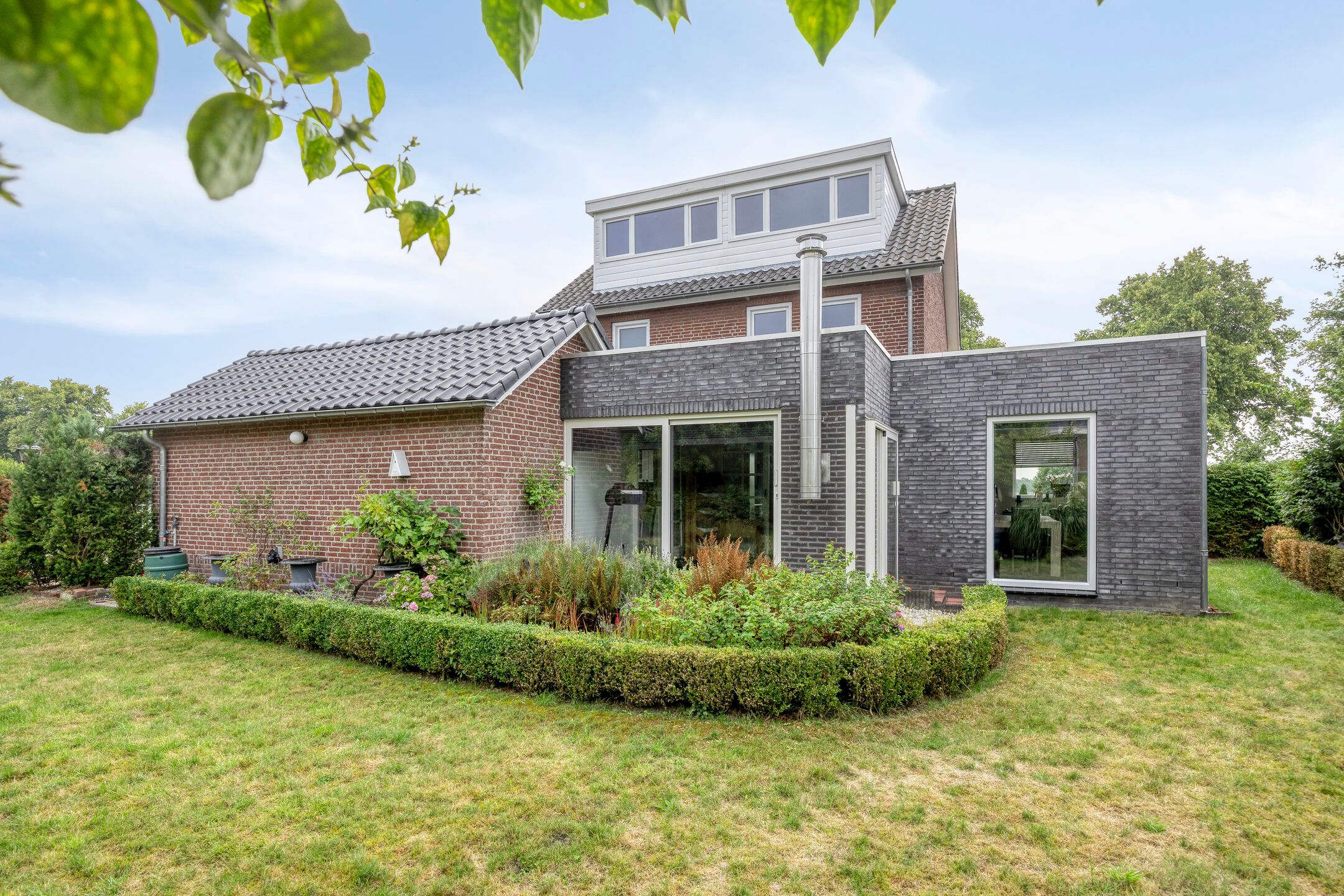 Foto 3 van Loveren 6