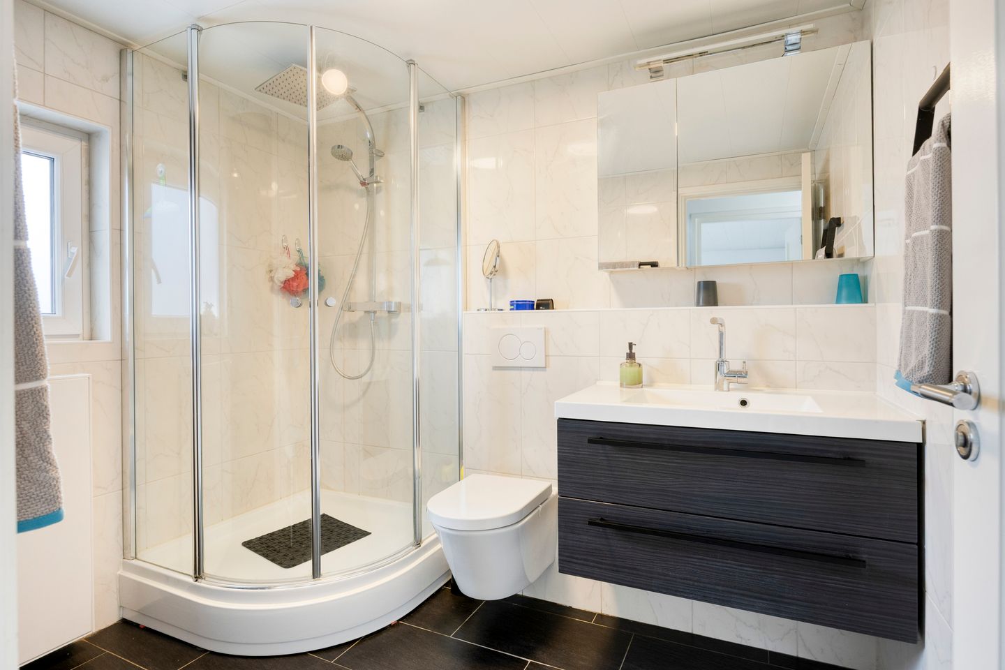 Foto 19 van Loveren 6