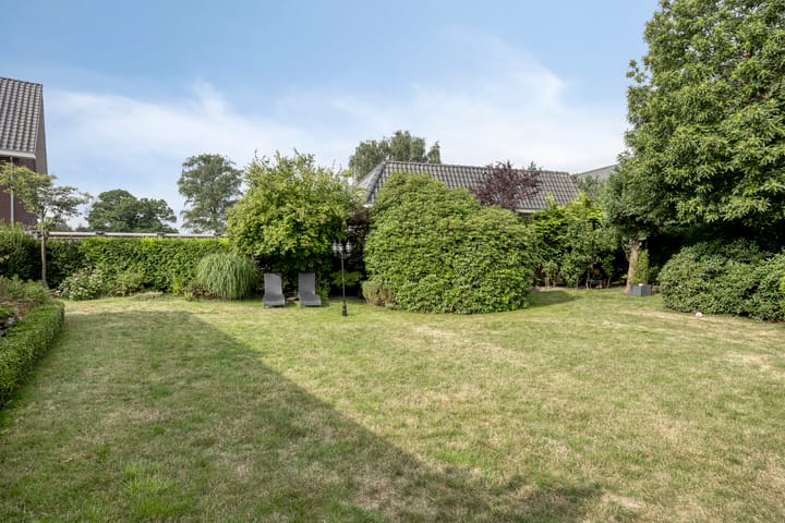 Foto 22 van Loveren 6