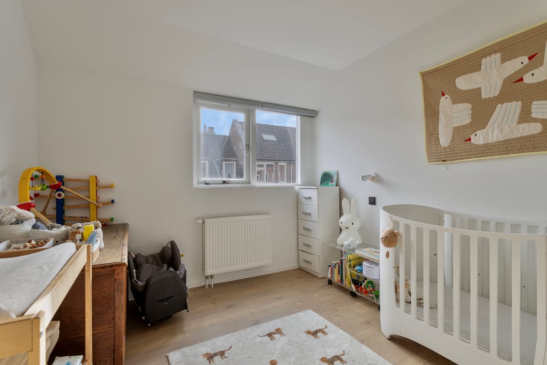 Photo 13 of Hoogzwanenstraat 137