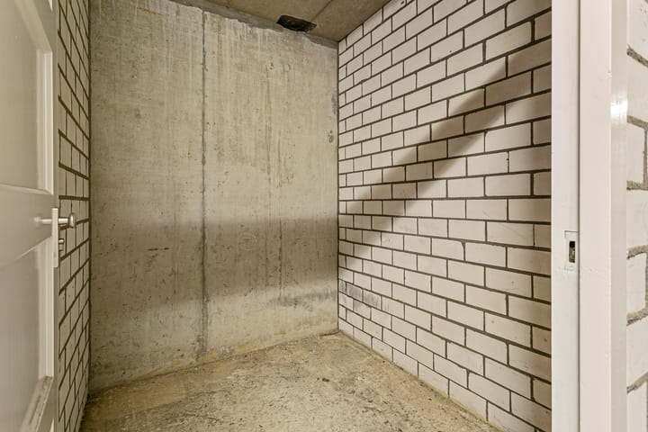 Photo 23 of Hoogzwanenstraat 137