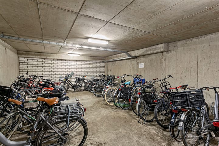 Photo 24 of Hoogzwanenstraat 137