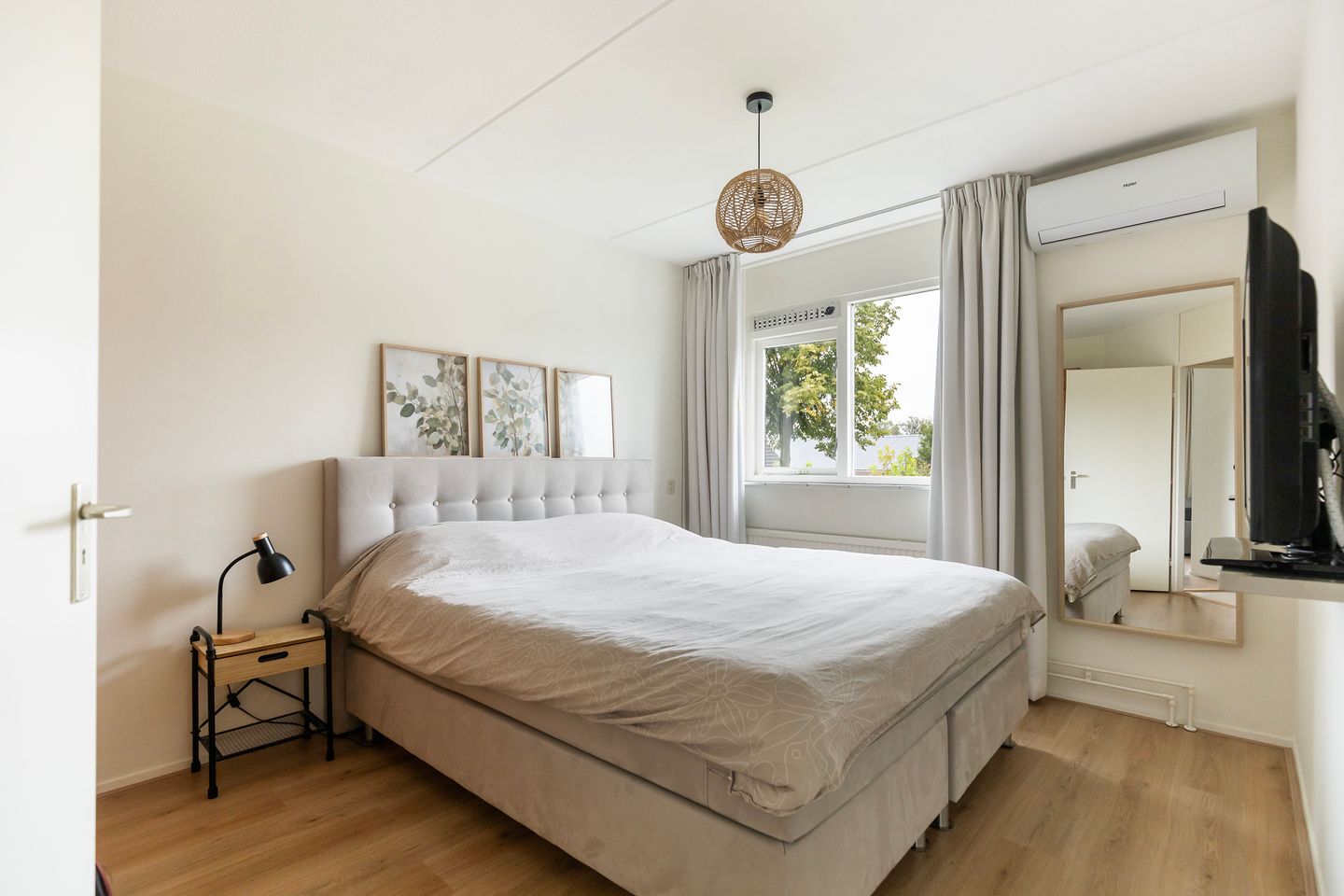 Foto 14 van Vlierbessenlaan 57