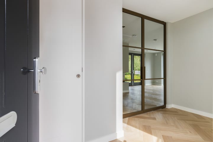 Foto 8 van Roberthof 11