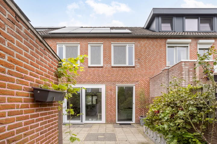 Photo 39 of Wolvepad 16