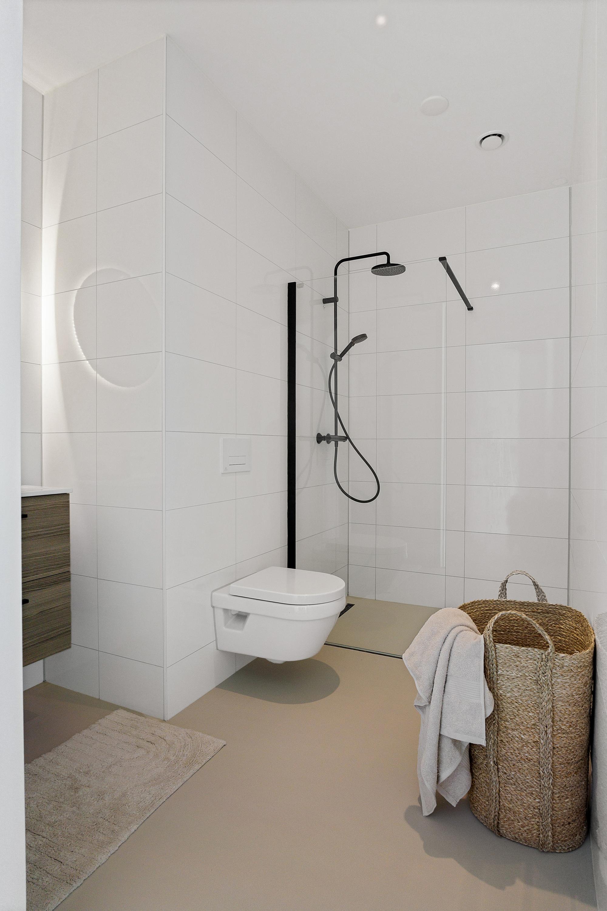 Foto 3 van Rivium 1e straat 61-J