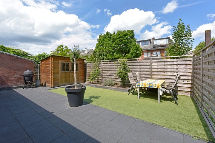 Photo 32 of Beatrixstraat 67