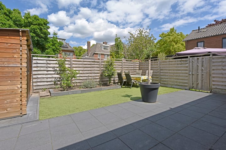 Photo 33 of Beatrixstraat 67