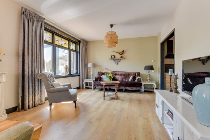 Photo 5 of Raadhuisstraat 25