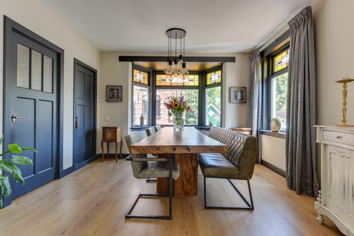 Photo 9 of Raadhuisstraat 25