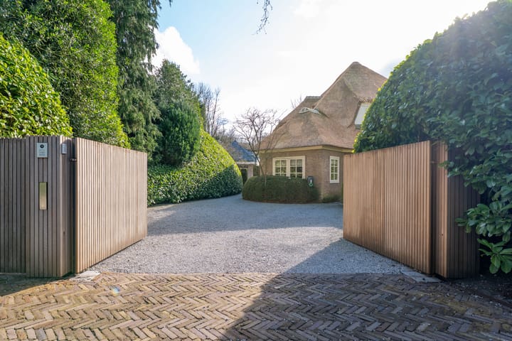 Foto 1 van J. van Woensel Kooylaan 5