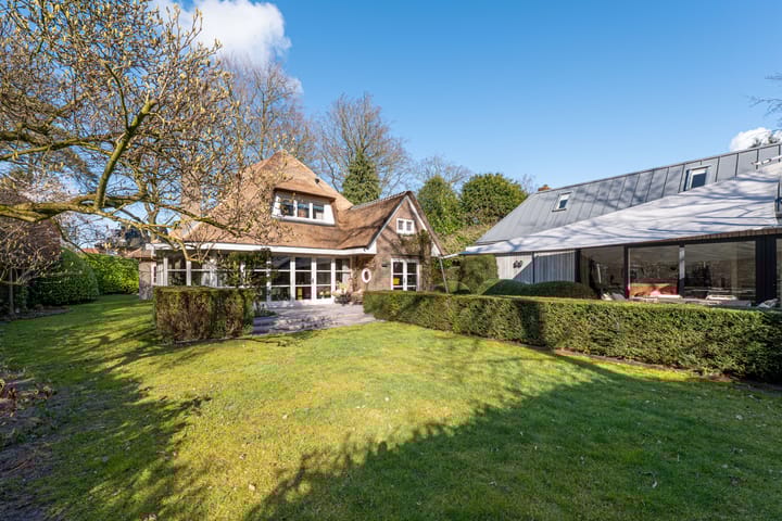 Foto 38 van J. van Woensel Kooylaan 5