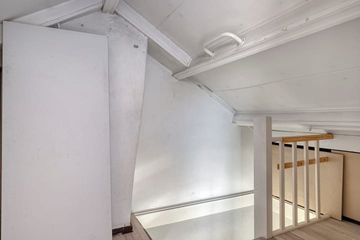 Photo 21 of Wilhelminastraat 1