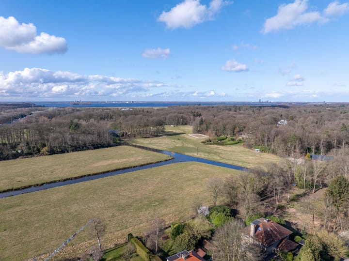 Foto 63 van J. van Woensel Kooylaan 5