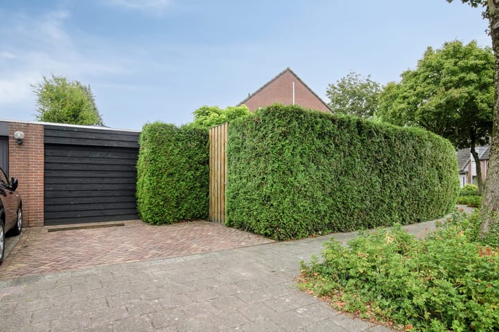 Foto 34 van Burg. Janssenring 56