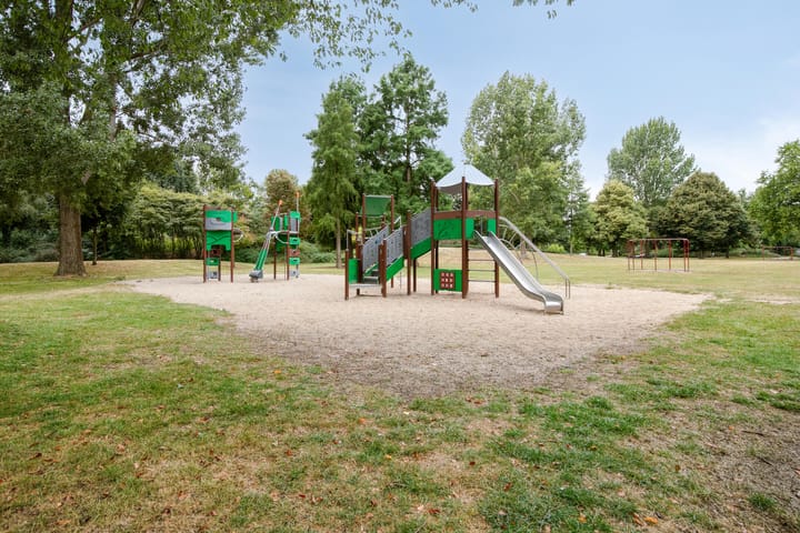 Foto 37 van Burg. Janssenring 56