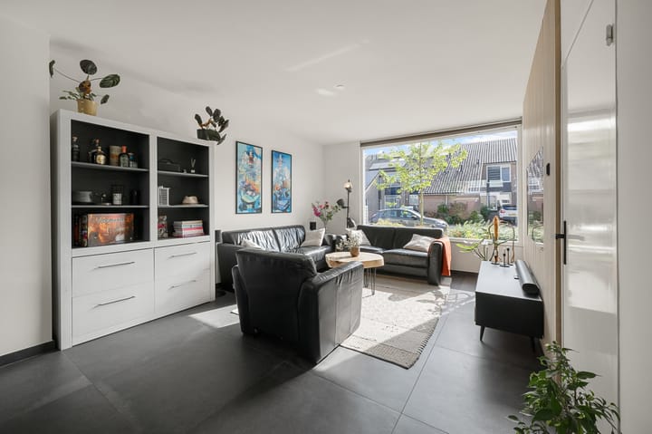 Foto 8 van Saffierstraat 156