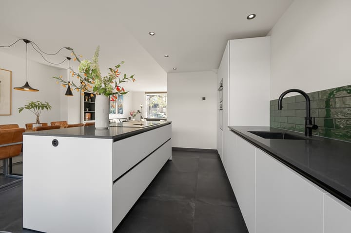 Foto 9 van Saffierstraat 156