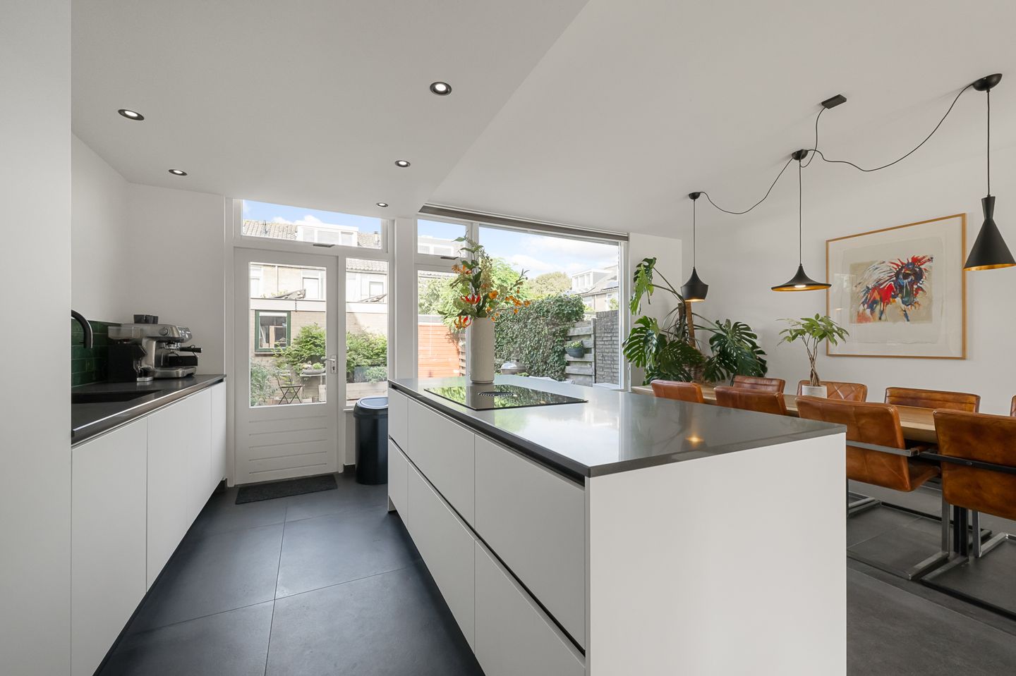 Foto 10 van Saffierstraat 156