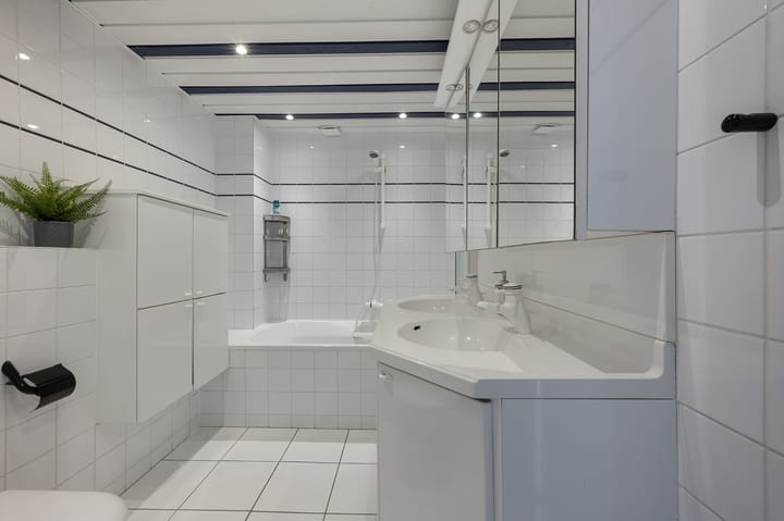 Foto 18 van Saffierstraat 156