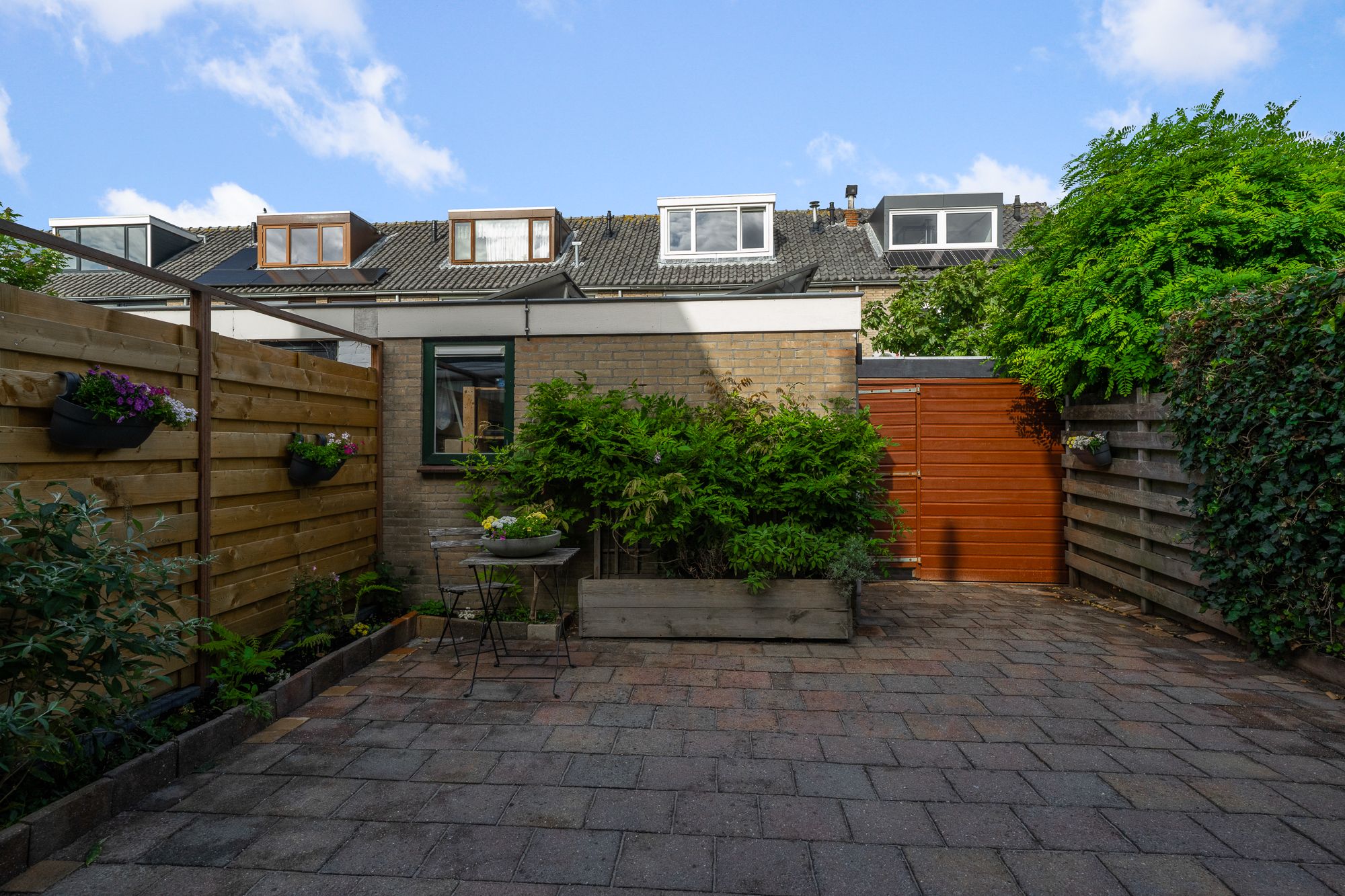 Foto 24 van Saffierstraat 156