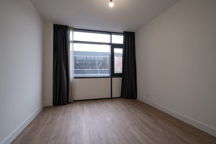 Foto 3 van Draverslaan 1-L