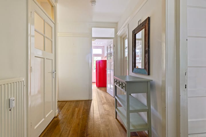 Photo 13 of Deurloostraat 121-1