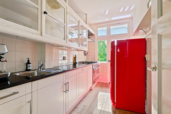 Photo 14 of Deurloostraat 121-1