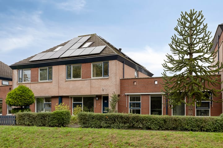 Foto 1 van Marie de Roodelaan 57