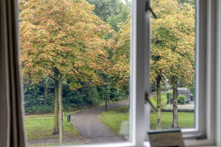 Foto 32 van Marie de Roodelaan 57