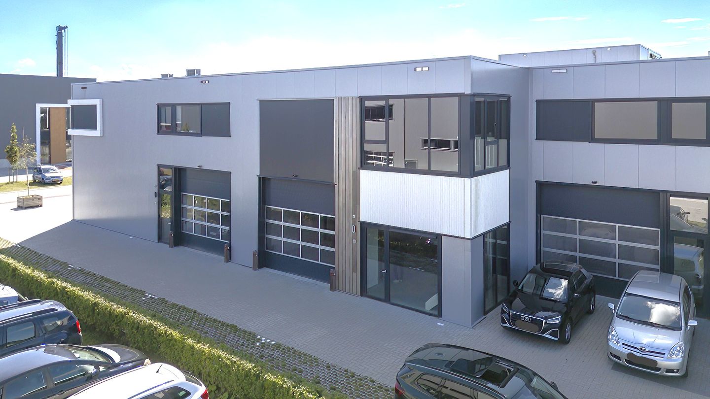 View photo 1 of Homburg 19-d