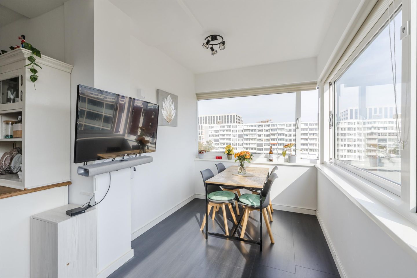 Photo 4 of Marius Bauerstraat 235-E3