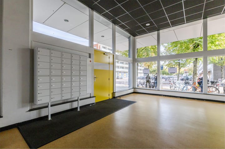 Foto 27 van Marius Bauerstraat 235-E3