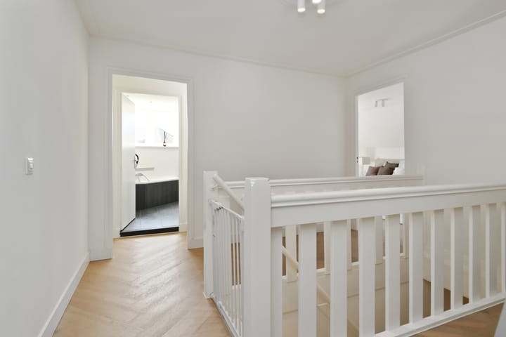 Photo 35 of Ruusbroeclaan 17