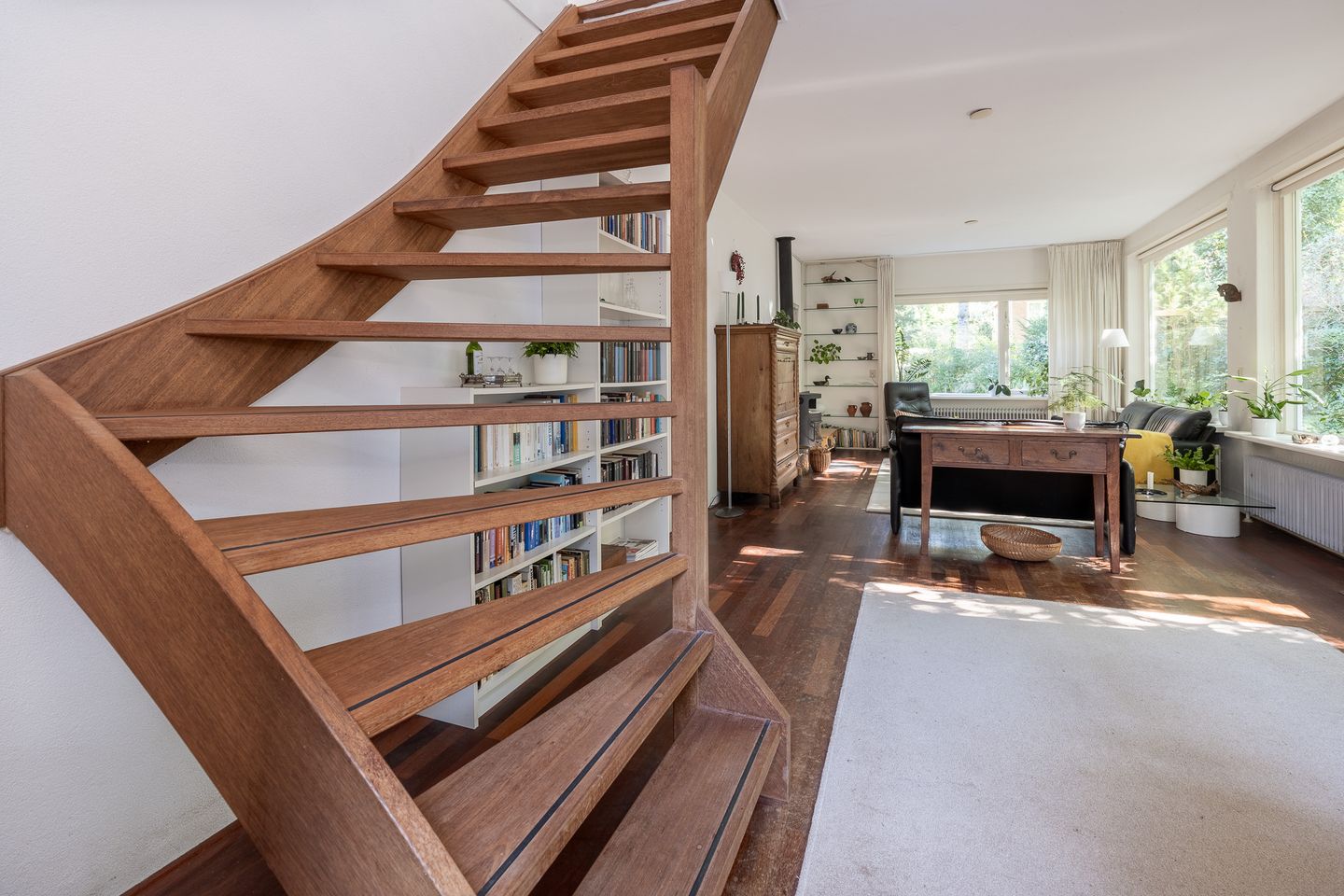 Foto 10 van Hertenlaan 1