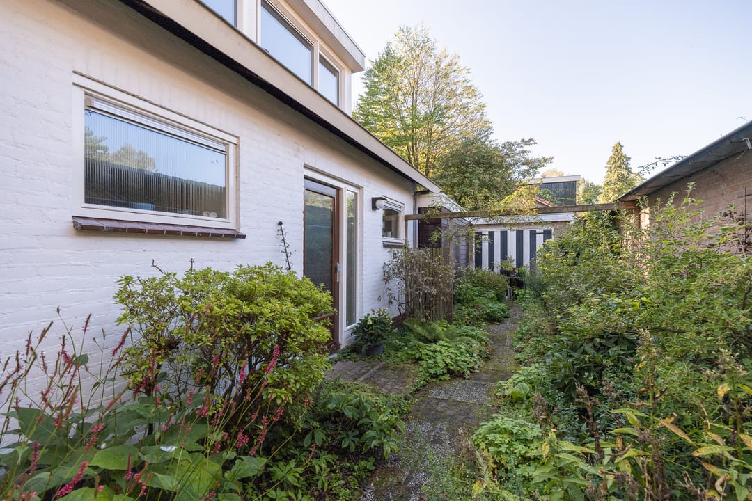 Foto 41 van Hertenlaan 1