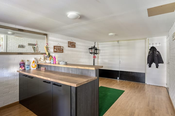 Foto 35 van Heischeuthof 4