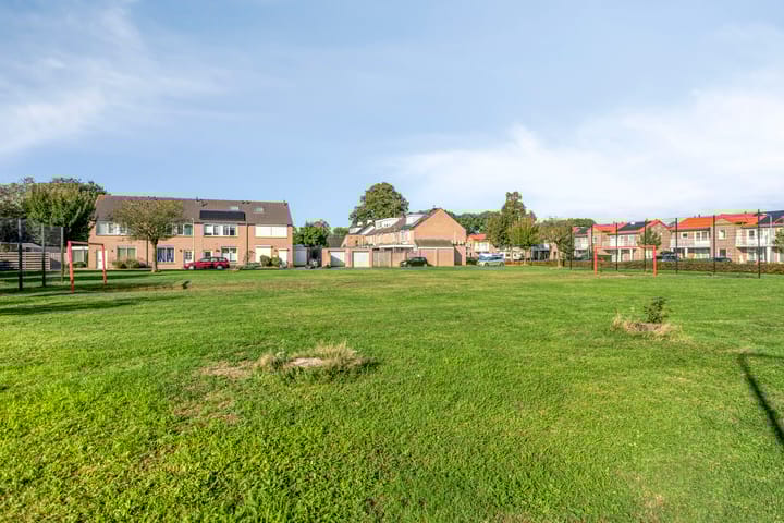 Foto 38 van Heischeuthof 4