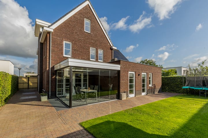 Foto 2 van Ruisvoorn 6