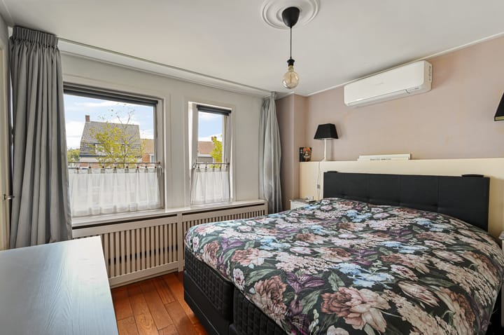 Foto 15 van Antwerpsestraatweg 364