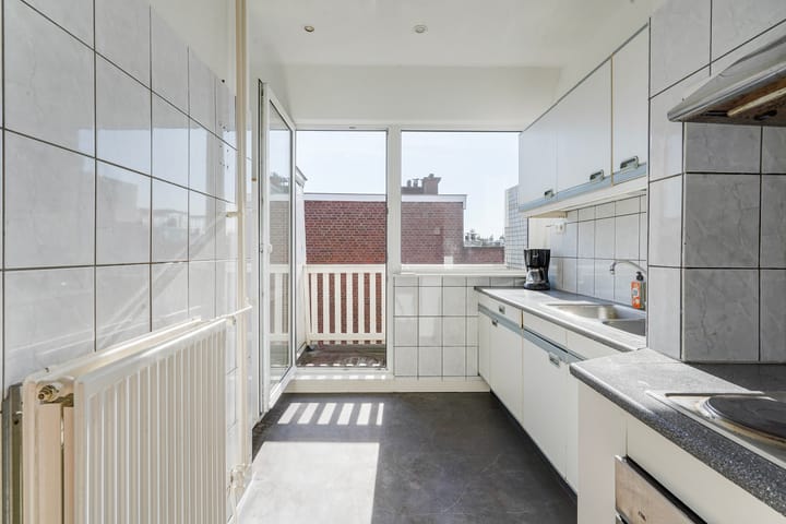 Photo 8 of Copernicuslaan 76