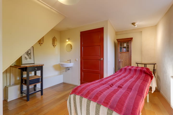 Foto 12 van Kruisbergsestraat 57