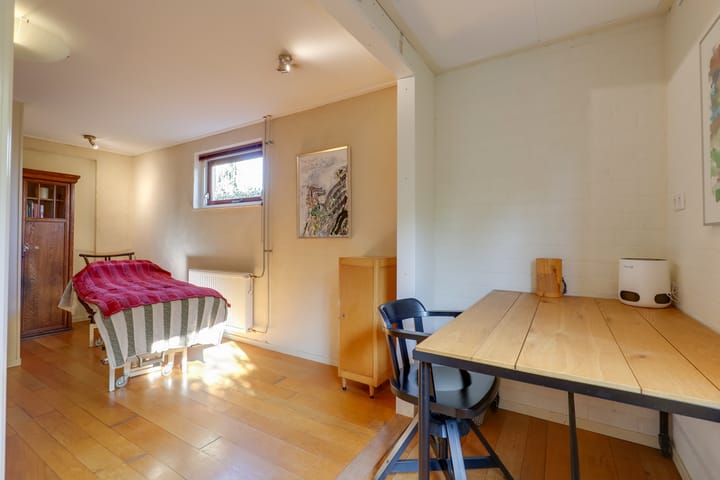 Foto 13 van Kruisbergsestraat 57