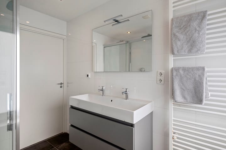 Foto 21 van Lauwerszeestraat 10