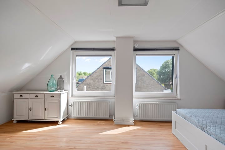 Foto 24 van Lauwerszeestraat 10