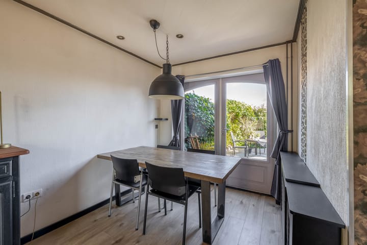 Foto 20 van Jan Deugtstraat 5